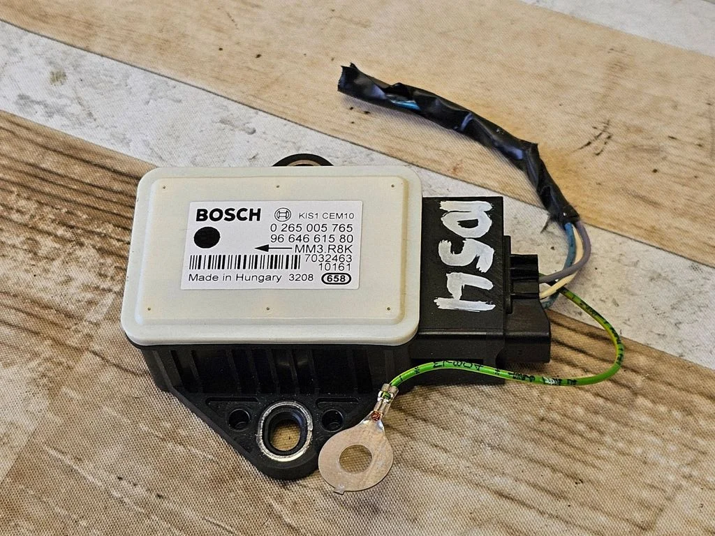 ESP acceleration yaw rate sensor 9664661580