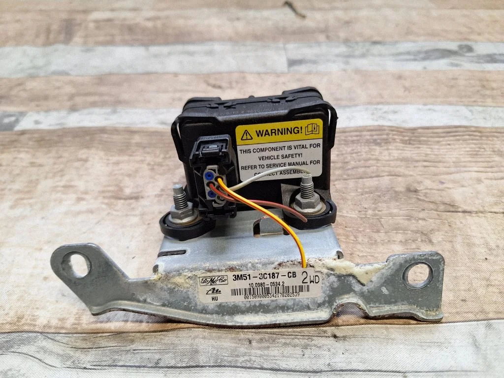 ESP acceleration yaw rate sensor 3M513C187CB
