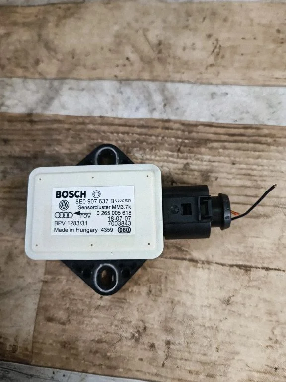 ESP acceleration yaw rate sensor 8E0907637B