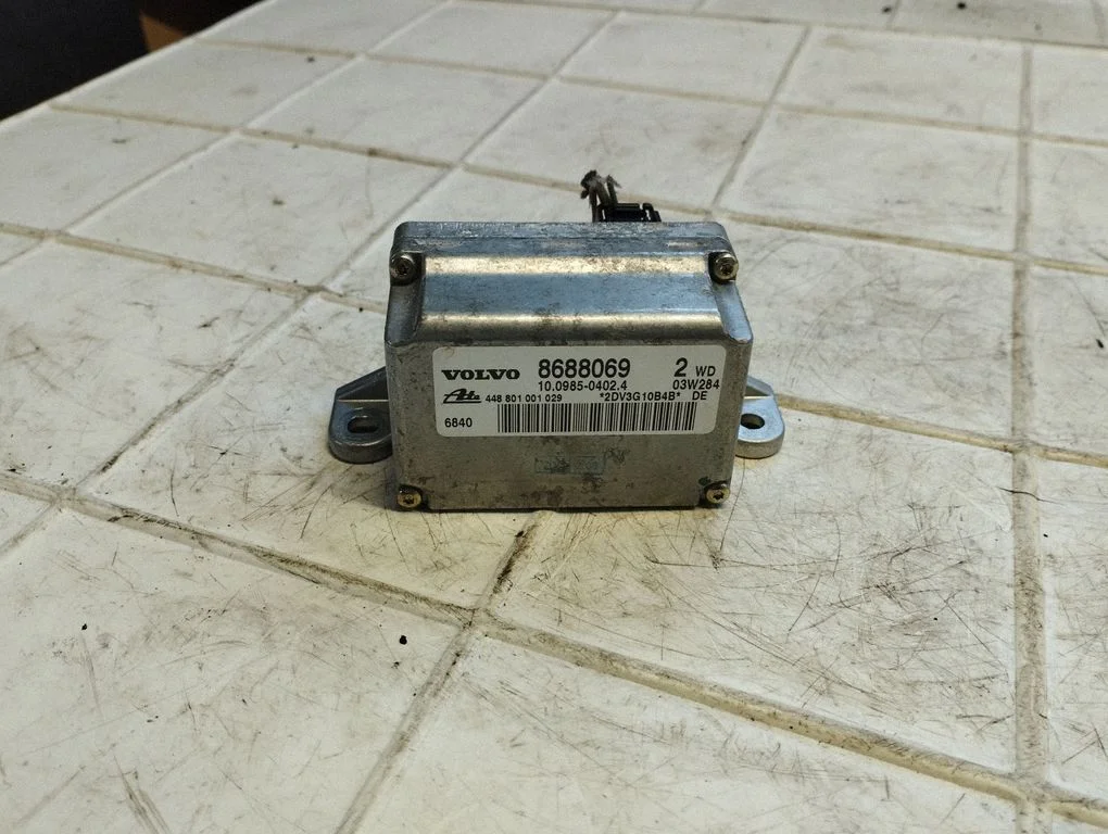 ESP acceleration yaw rate sensor 8688069