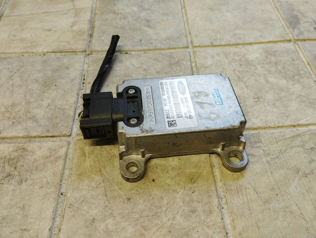 ESP acceleration yaw rate sensor – Ford Mondeo MK IV (2007-2014)
