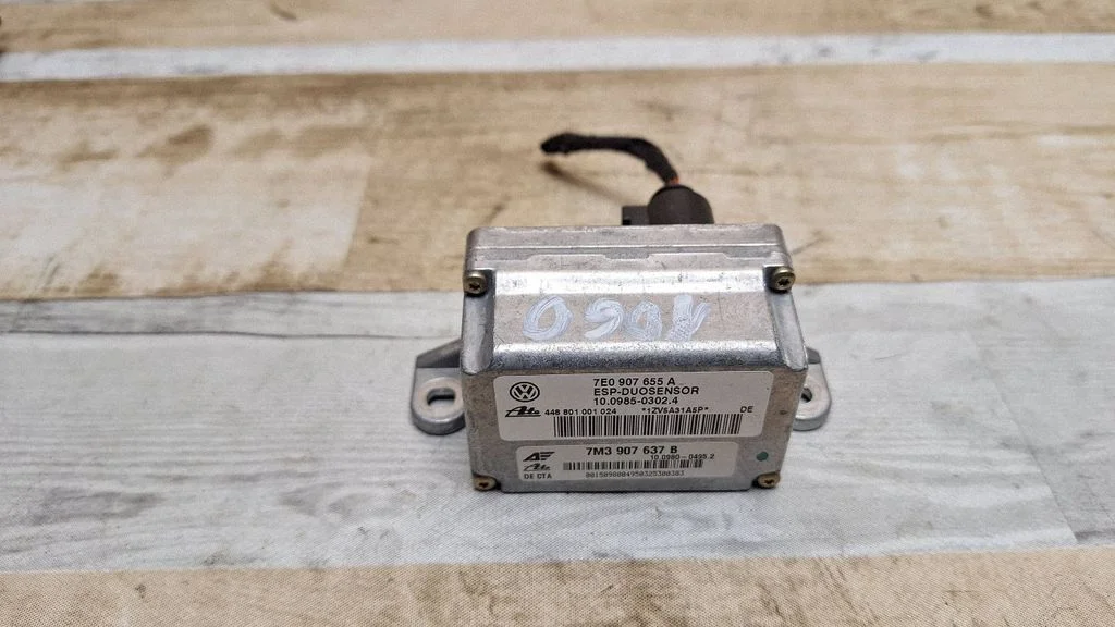 ESP acceleration yaw rate sensor 7M3907637B