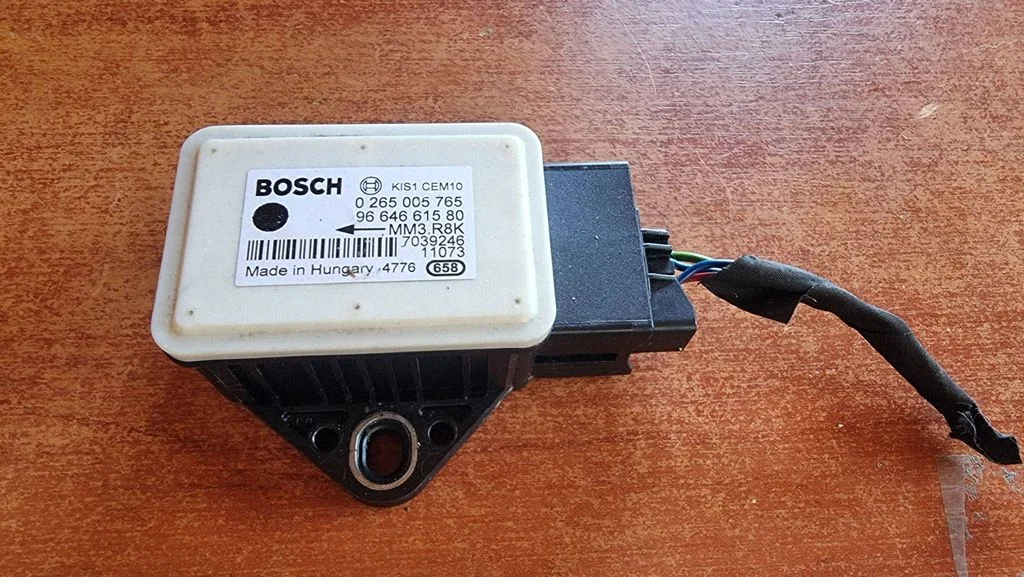 ESP acceleration yaw rate sensor 9664661580