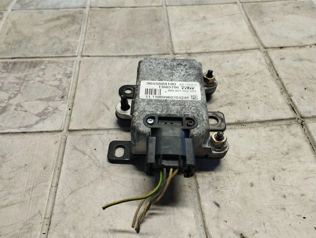 ESP (stabilitātes sistēmas) sensors (paātrinājuma sensors)