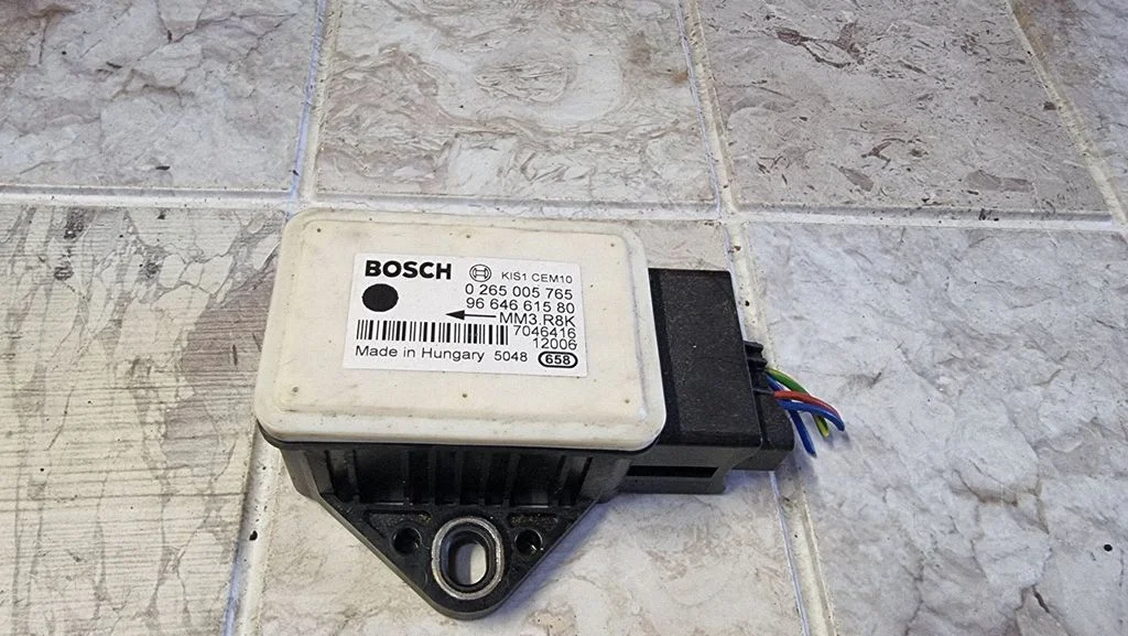 ESP acceleration yaw rate sensor 9664661580