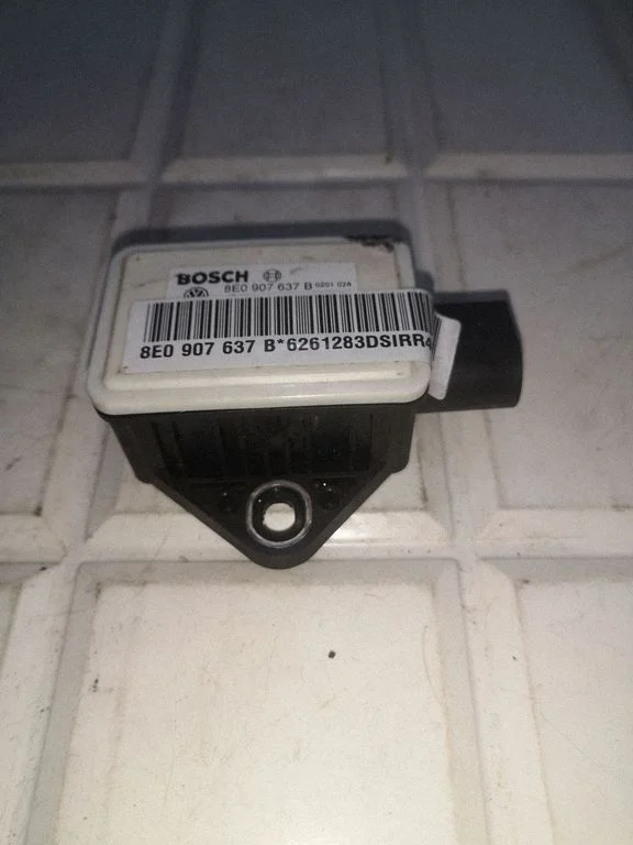 ESP acceleration yaw rate sensor 8E0907637B