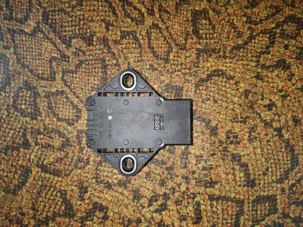 ESP acceleration yaw rate sensor – Land Rover Range Rover Sport L320 (2005-2013)