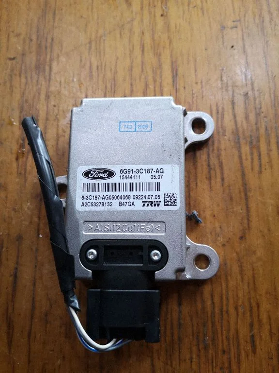 ESP acceleration yaw rate sensor 6G913C187AG