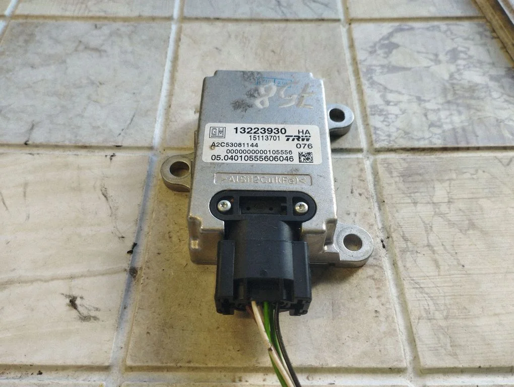 ESP acceleration yaw rate sensor – Opel Vectra C (2005-2009)