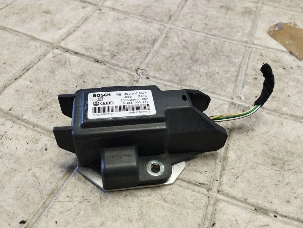 ESP acceleration yaw rate sensor 4B0907637A