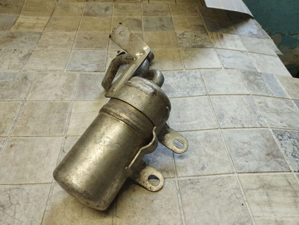 Vacuum air tank – Volvo V50 (2004-2007)
