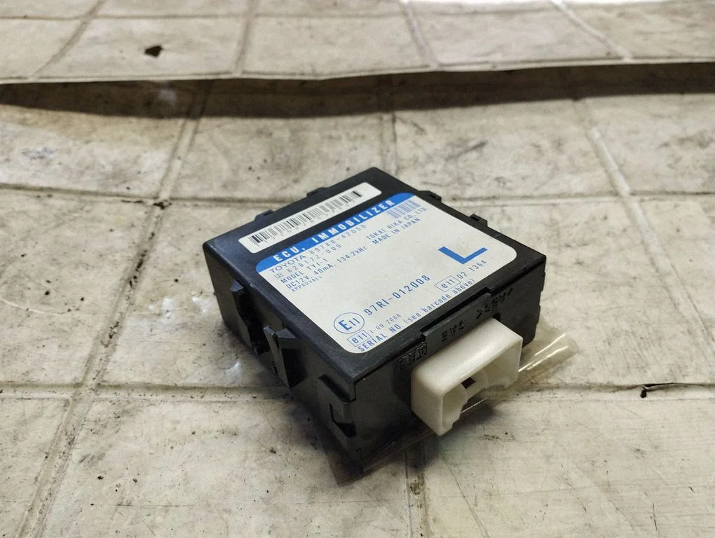 Immobilaiseri juhtplokk 8978042050