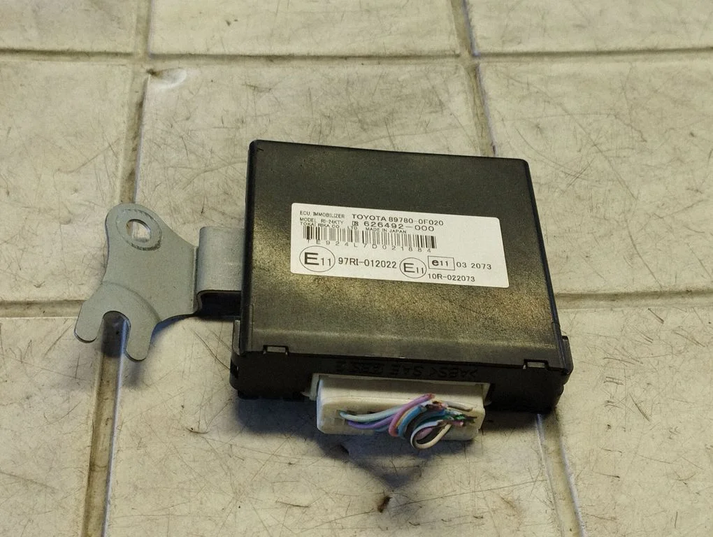 Immobilaiseri juhtplokk 897800F020