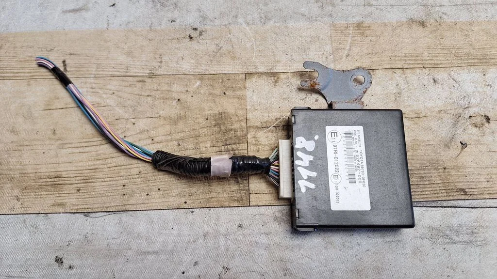 Immobilizer control unit/module – Toyota Corolla Verso AR10 (2004-2009)