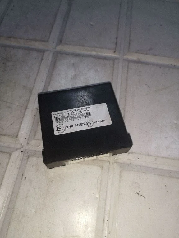Immobilizer control unit/module – Toyota Corolla Verso E121 (2004-2007)