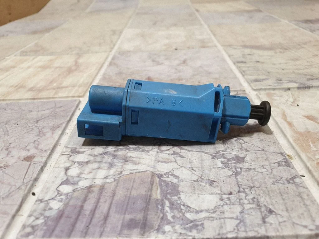 Siduripedaali andur – Ford Galaxy (1995-2000)