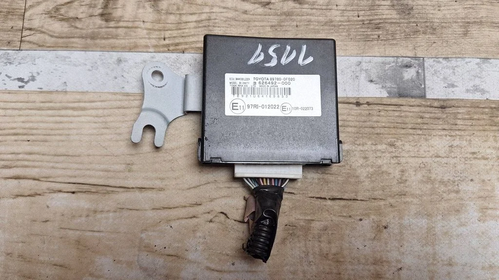 Immobilizer control unit/module – Toyota Corolla Verso AR10 (2004-2009)