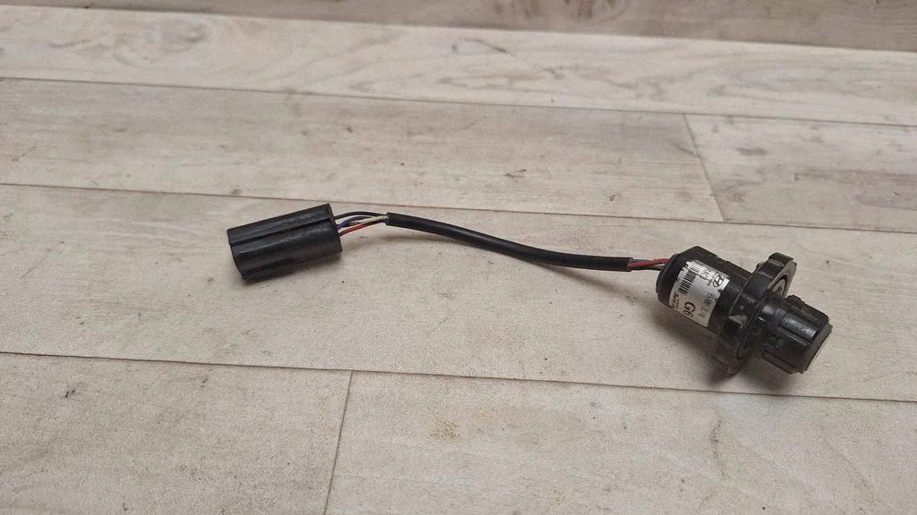 Parkošanās sensors PDC 957003L100