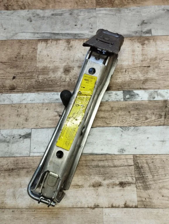 Lift Jack – Audi A4 S4 B6 8E 8H (2001-2005)
