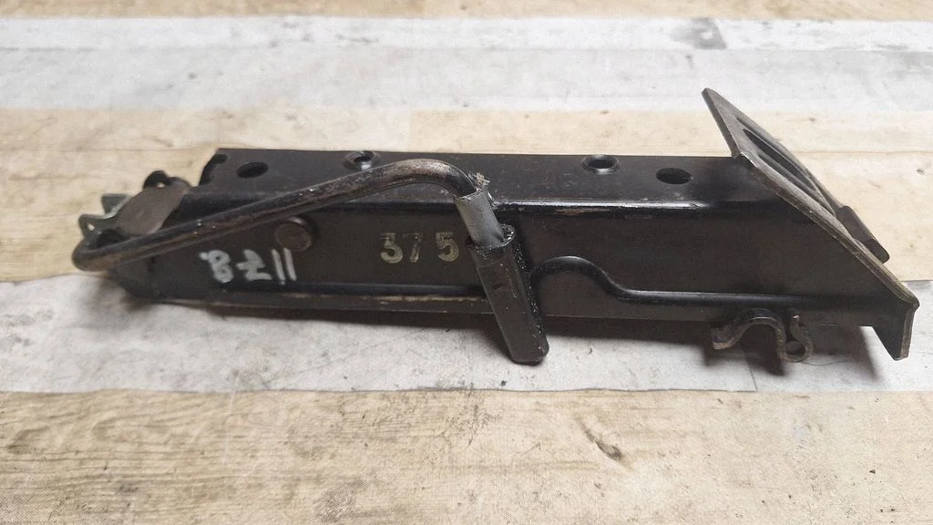 Lift Jack – Honda FR-V (2004-2009)
