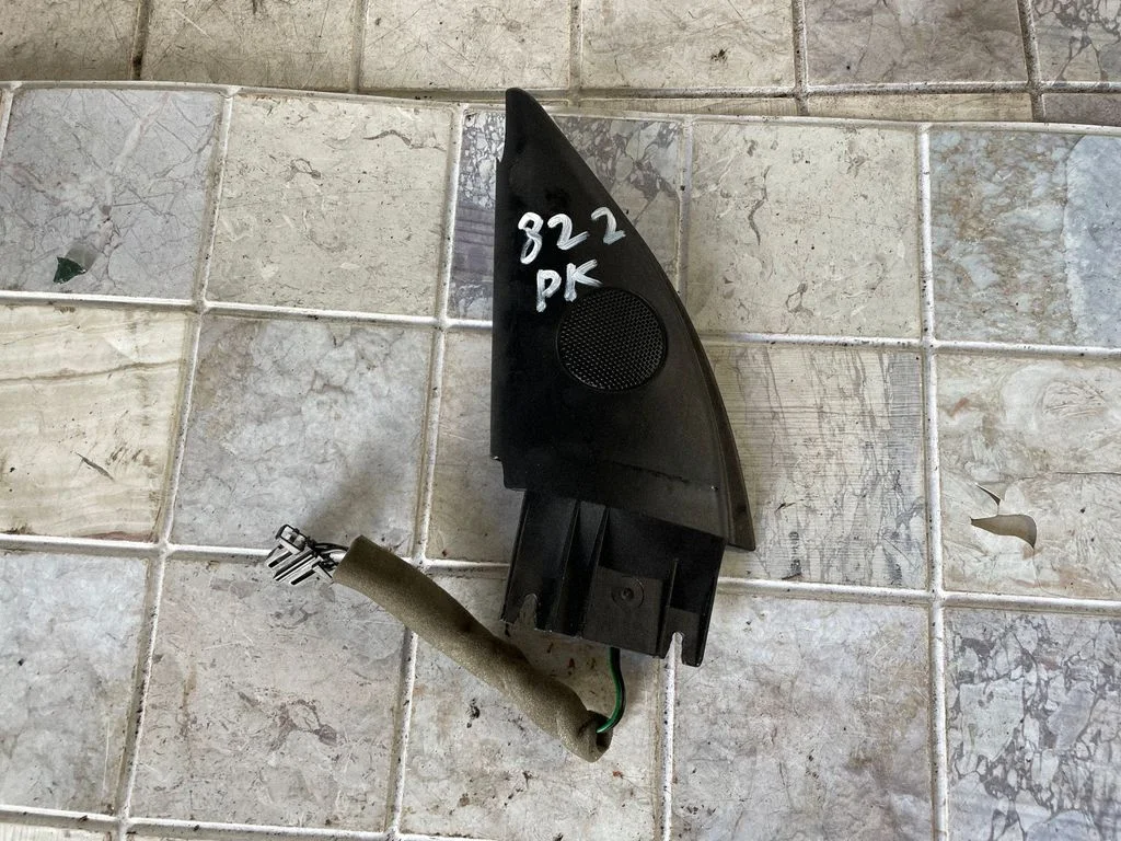 Front door high frequency speaker – Skoda Superb B5 (3U) (2001-2008)