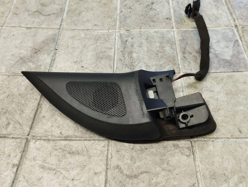 Front door high frequency speaker 1K0035411C