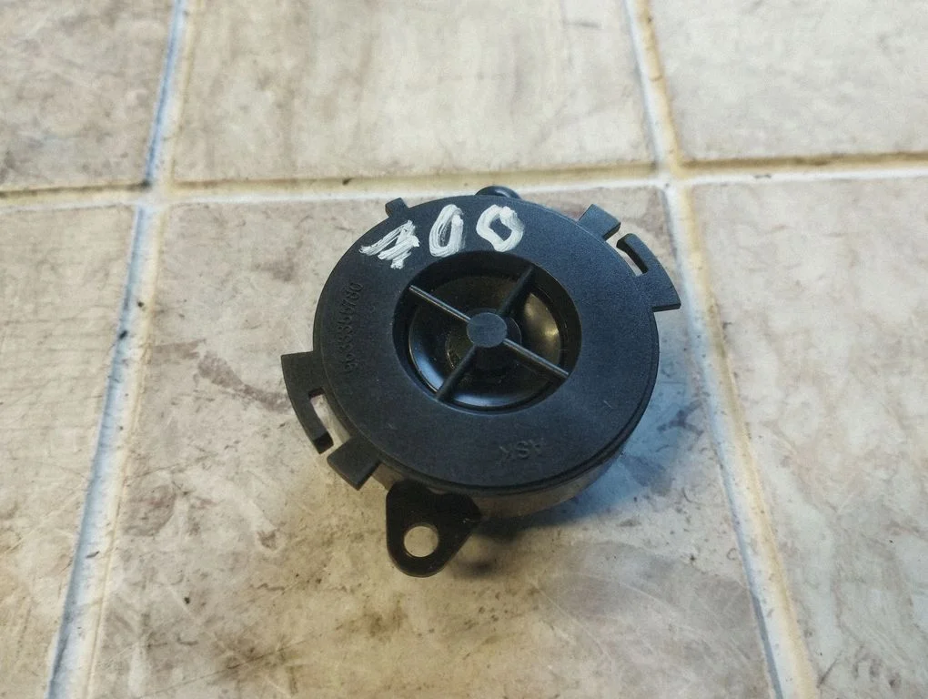 Front door high frequency speaker 9633355780