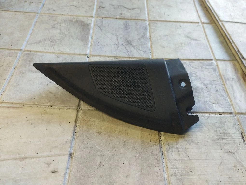 Front door high frequency speaker – Opel Vectra B (1996-2002)