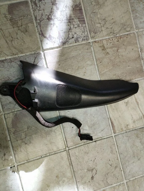 Front door high frequency speaker 1KO035411C