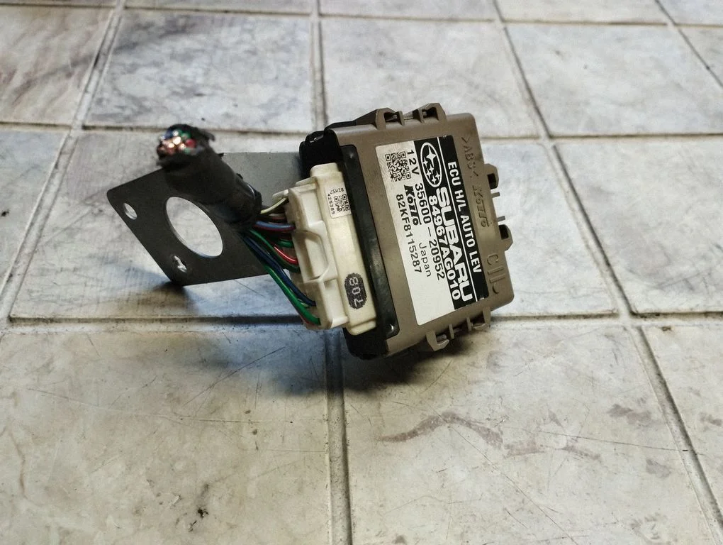 Moduł świateł (LCM) – Subaru Outback (2007-2009)