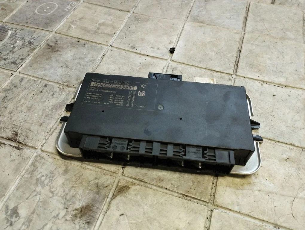Light module LCM – BMW 7 Series F01 F02 F03 F04 (2008-2016)