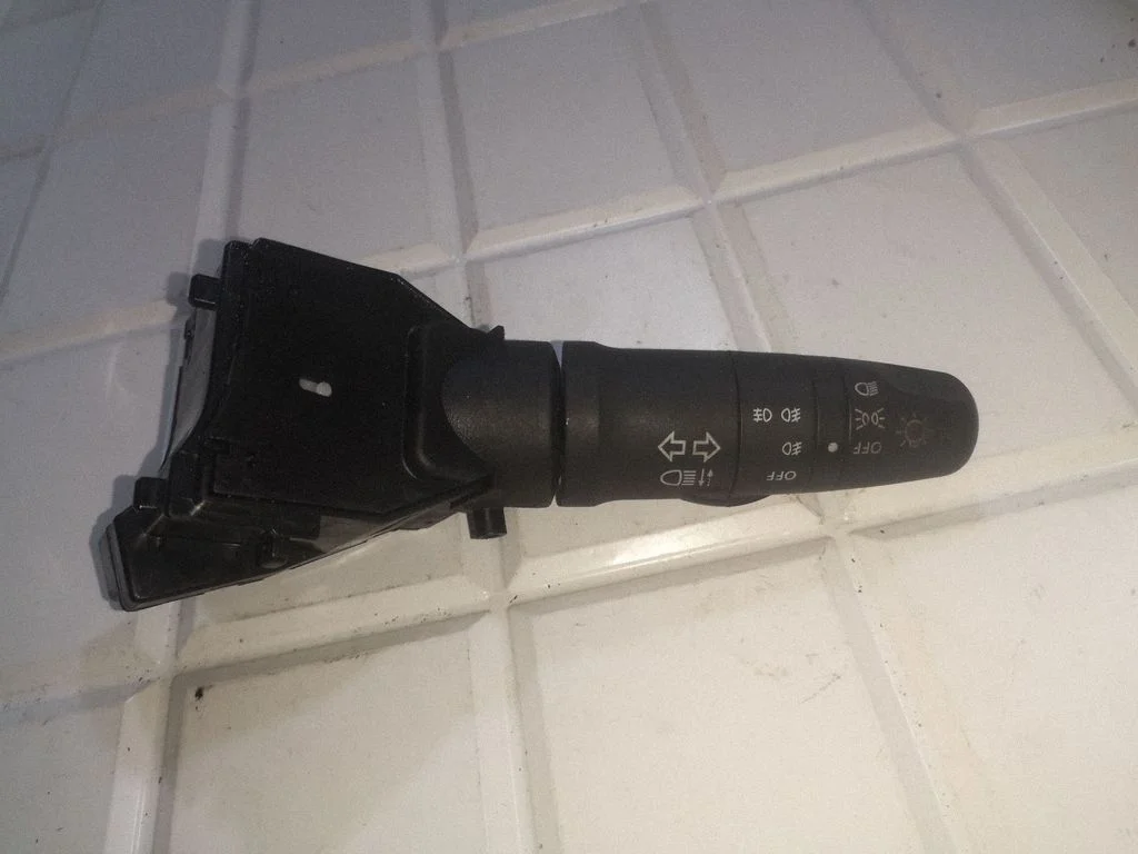 Indicator stalk 25540AV600
