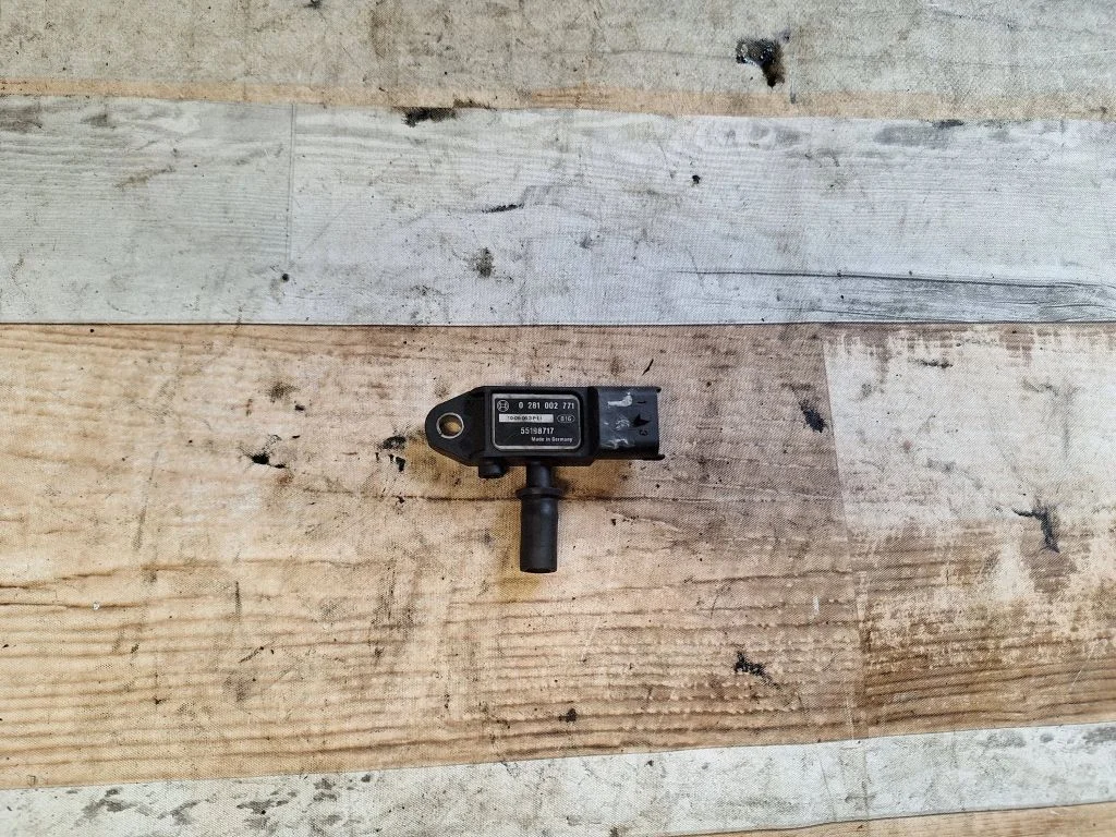 Exhaust gas pressure sensor 55198717