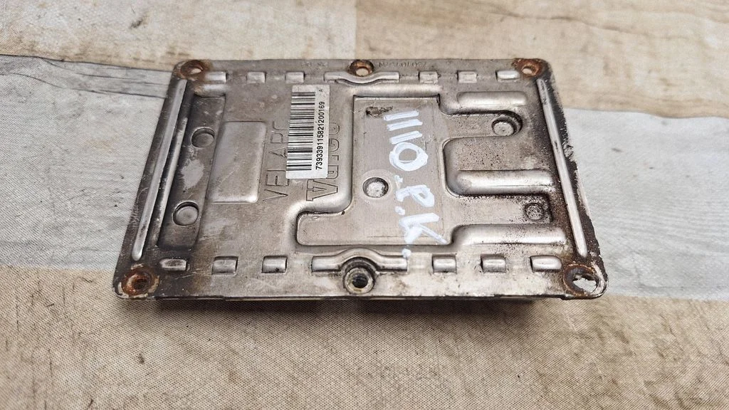 Headlight ballast module Xenon 73010137N