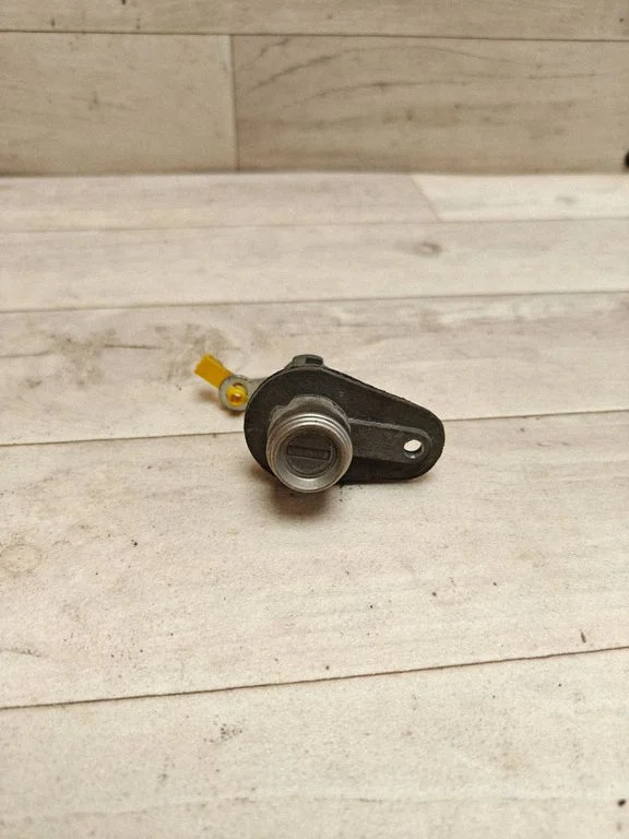 Tailgate exterior lock – Hyundai Tucson JM (2004-2009)