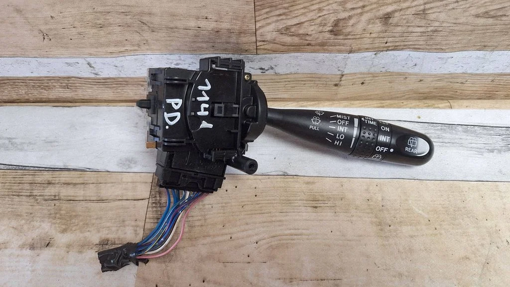 Wiper control stalk 1A830