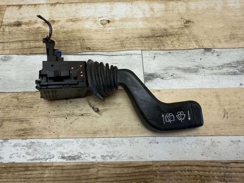 Wiper control stalk 12268700