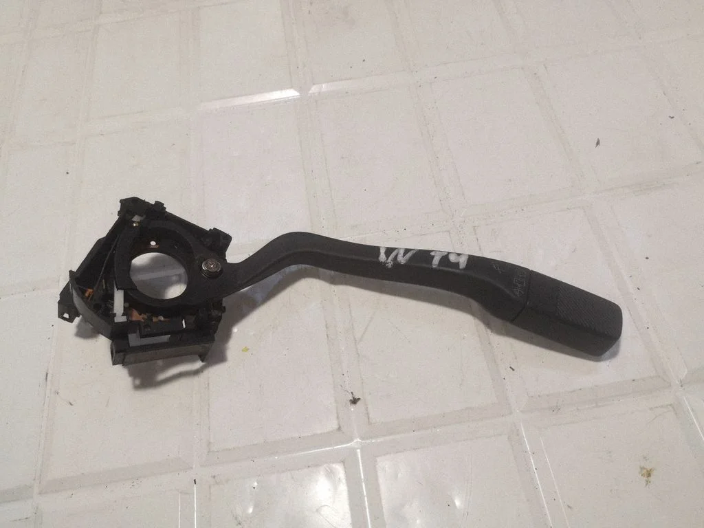 Wiper control stalk – Volkswagen Transporter - Caravelle T4 (1991-2003)