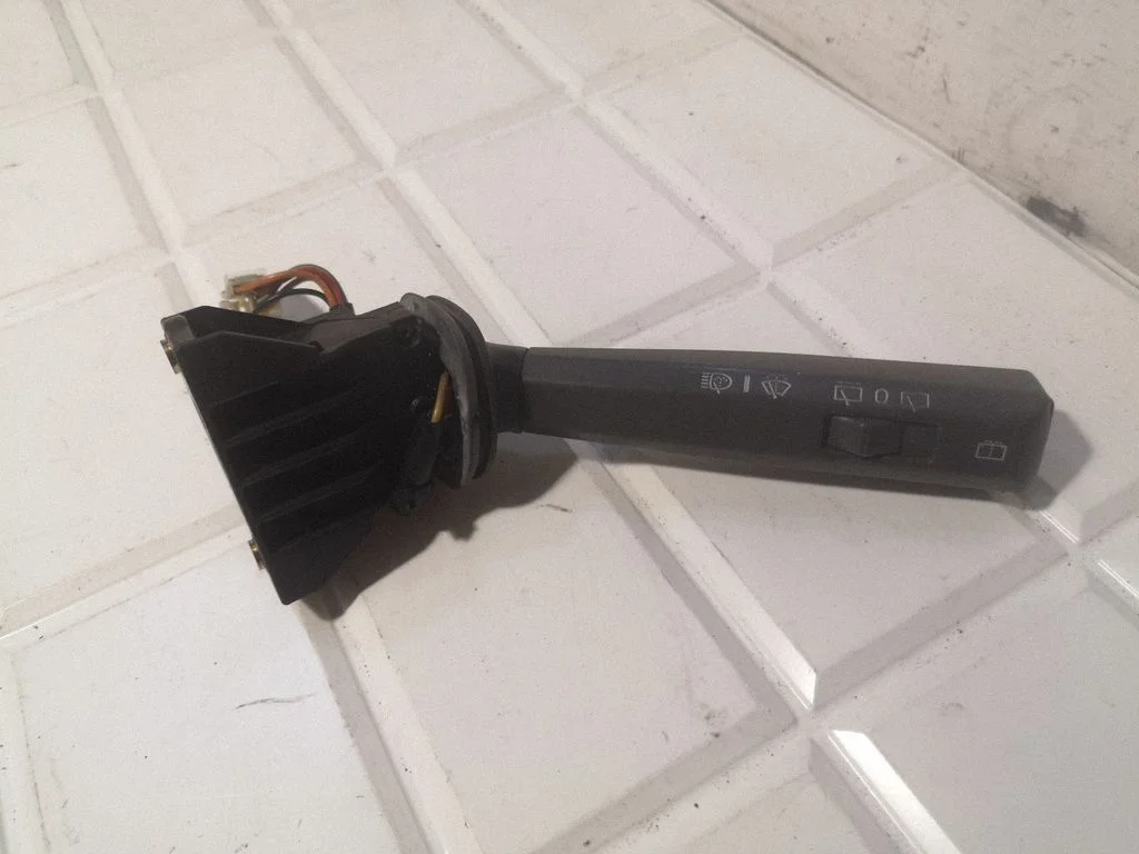 Wiper control stalk 9128367