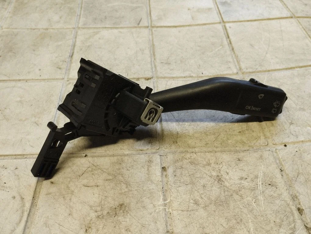 Wiper control stalk 1K0953519A