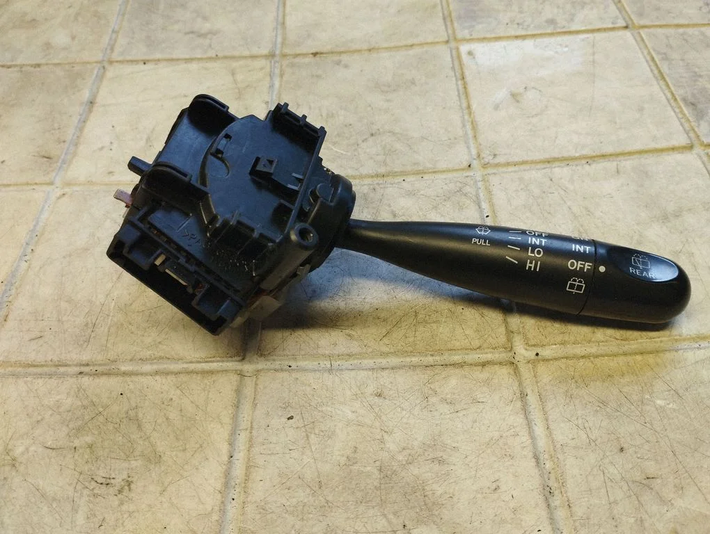 Wiper control stalk 173647