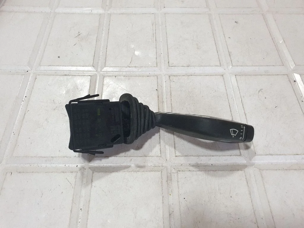 Wiper control stalk – Opel Meriva A (2003-2010)