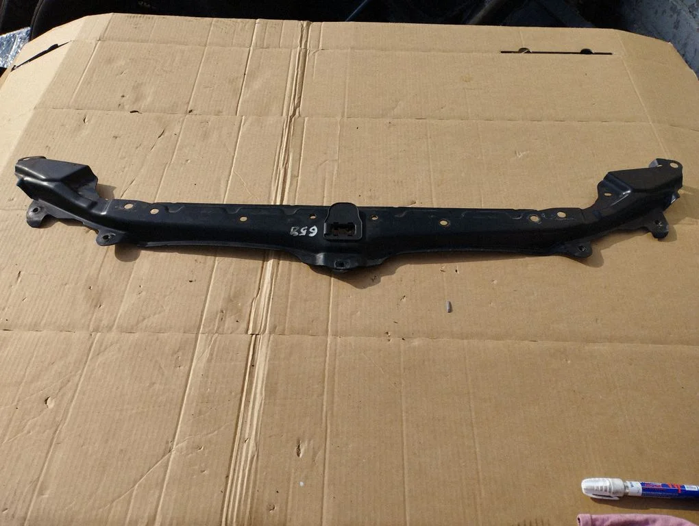 Top upper radiator support slam panel 51647054360