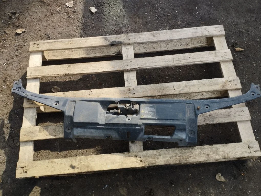 Radiatoru paneļa augšējā daļa 6Y0010258A