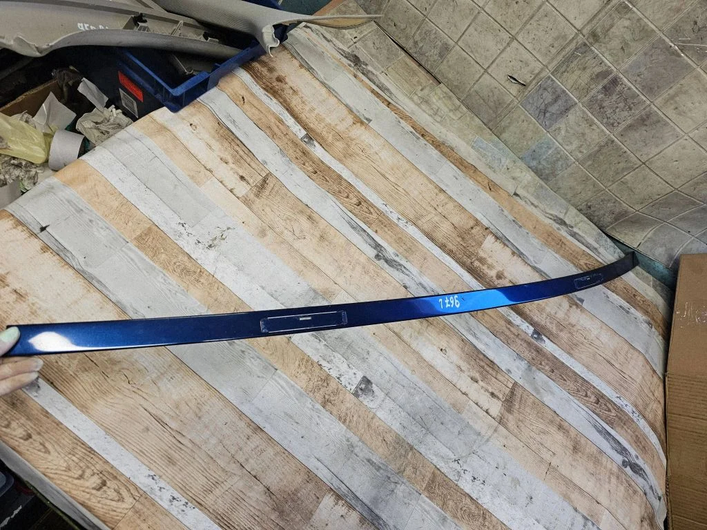 Katuse liist „molding" 9644571677