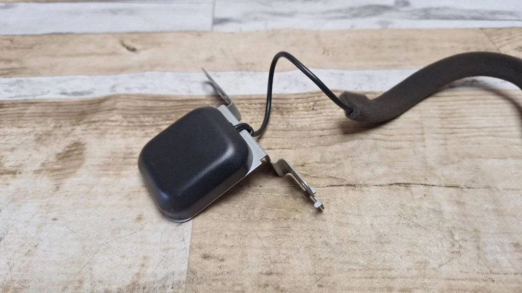 Aerial GPS antenna 39835SEAJ012M1