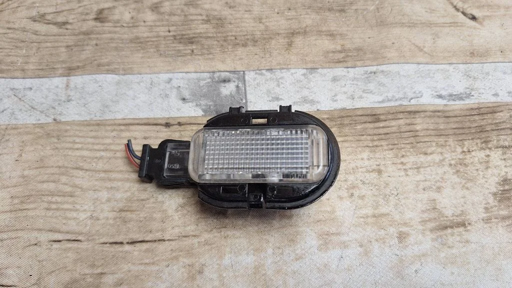 Other interior light 3U0881559
