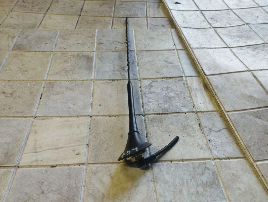 Aerial GPS antenna
