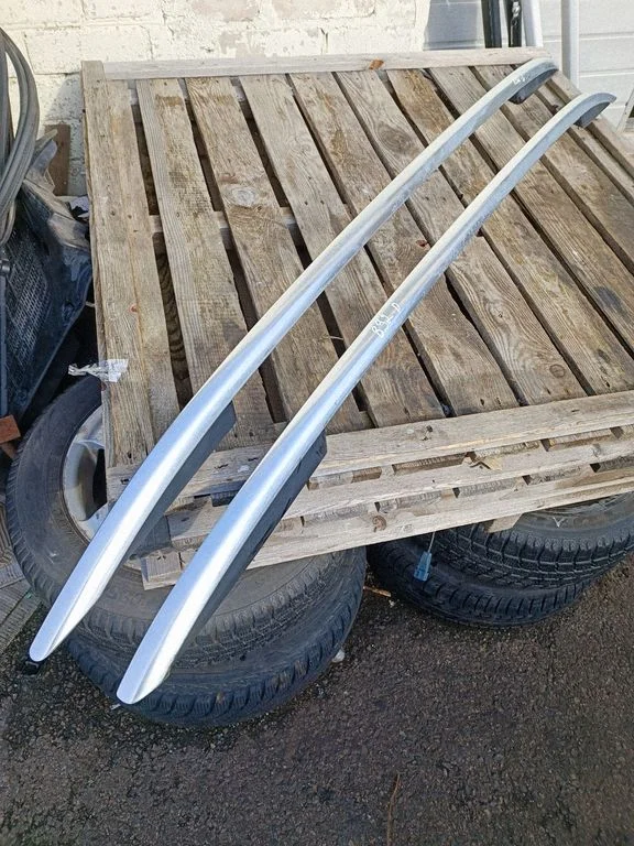 Katuse pikivardad „sarved" – Volkswagen Tiguan (2007-2016)