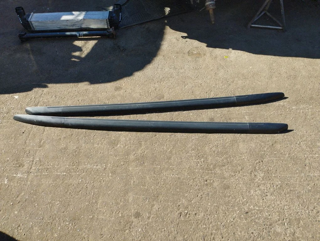 Katuse pikivardad „sarved"